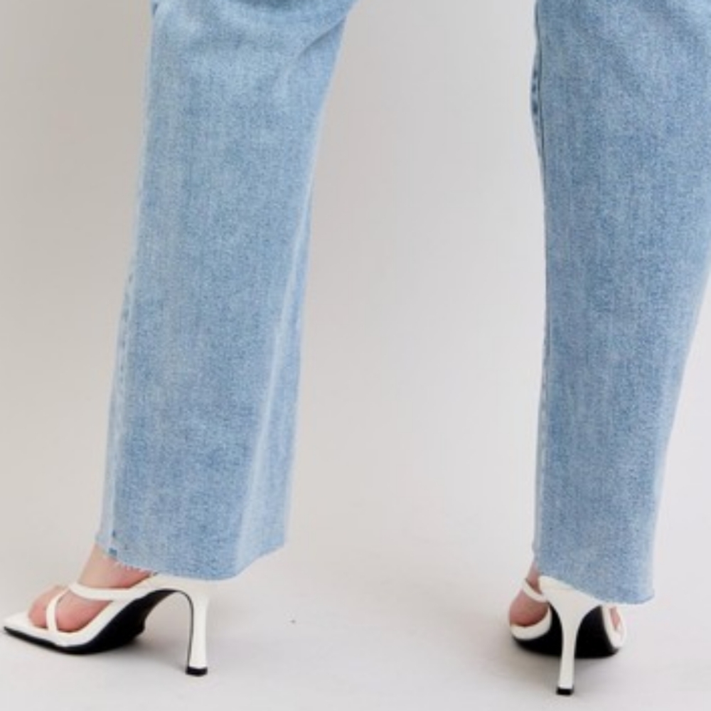 Judy Blue Mid-Rise Relax Dad Straight Leg Distressed Jeans Raw Hem Denim Pants - Picture 13 of 16